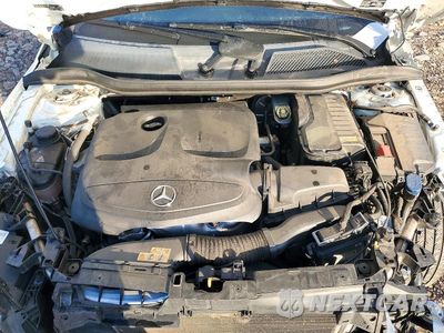 Zdjęcie 12 z 14 samochodu: 2016 MERCEDES-BENZ GLA 250 VIN:WDCTG4EB2GJ267844 - miniatura