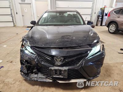 Piąte zdjęcie samochodu w środku: 2019 TOYOTA CAMRY XSE VIN:4T1B61HK8KU207164 - miniatura
