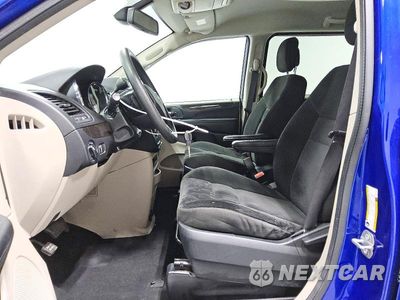 Zdjęcie 7 z 14 samochodu: 2019 DODGE GRAND CARAVAN SE VIN:2C4RDGBG9KR792494 - miniatura