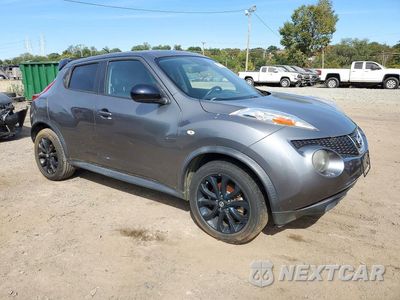 Czwarte zdjęcie samochodu z boku: 2013 NISSAN JUKE S VIN:JN8AF5MRXDT201342 - miniatura