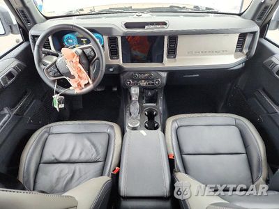 Zdjęcie 8 z 13 samochodu: 2026 FORD BRONCO OUTER BANKS VIN:1FMDE8BH1TLB04760 - miniatura