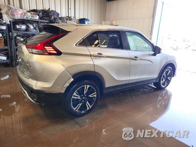 Trzecie zdjęcie samochodu z tyłu: 2026 MITSUBISHI ECLIPSE CROSS SE VIN:JA4ATWAA4TZ004343 - miniatura