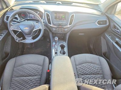 Zdjęcie 8 z 13 samochodu: 2021 CHEVROLET EQUINOX LT VIN:3GNAXKEV8MS102037 - miniatura
