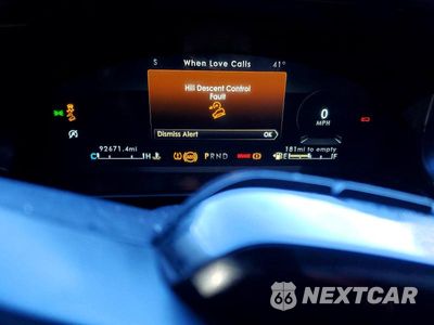 Zdjęcie 9 z 13 samochodu: 2020 LINCOLN AVIATOR RESERVE VIN:5LM5J7XC1LGL20198 - miniatura