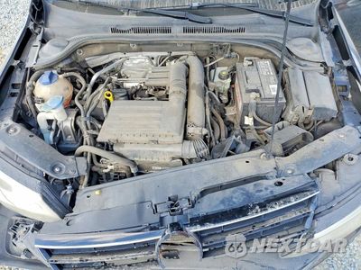 Zdjęcie 11 z 12 samochodu: 2018 VOLKSWAGEN JETTA SE VIN:3VWDB7AJ2JM215693 - miniatura