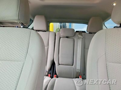 Zdjęcie 10 z 14 samochodu: 2017 FORD ESCAPE SE VIN:1FMCU9GD0HUB35008 - miniatura
