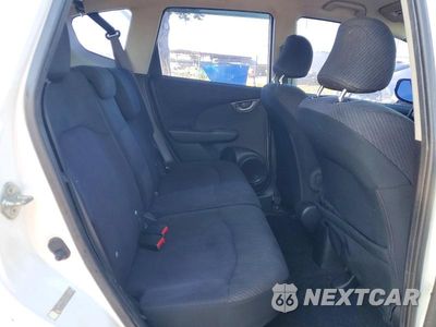 Zdjęcie 10 z 13 samochodu: 2012 HONDA FIT SPORT VIN:JHMGE8H53CC015348 - miniatura