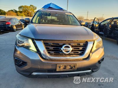 Piąte zdjęcie samochodu w środku: 2019 NISSAN PATHFINDER S VIN:5N1DR2MN1KC598444 - miniatura