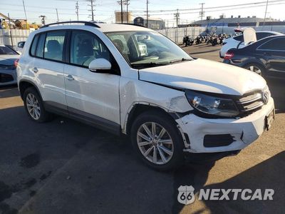 Czwarte zdjęcie samochodu z boku: 2017 VOLKSWAGEN TIGUAN S VIN:WVGAV7AX6HK046048 - miniatura
