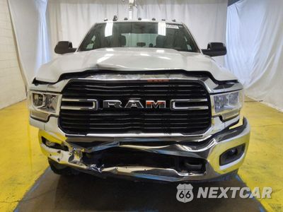 Piąte zdjęcie samochodu w środku: 2021 RAM 2500 BIG HORN VIN:3C6UR5DJXMG625778 - miniatura