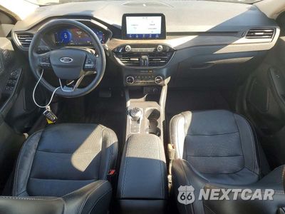 Zdjęcie 8 z 12 samochodu: 2020 FORD ESCAPE TITANIUM VIN:1FMCU0DZ0LUB05754 - miniatura