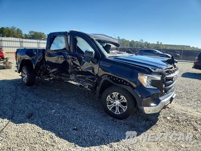 Czwarte zdjęcie samochodu z boku: 2020 GMC SIERRA K1500 VIN:1GTU9AEF8LZ102527 - miniatura