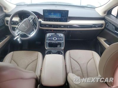 Zdjęcie 8 z 13 samochodu: 2023 LINCOLN NAUTILUS RESERVE VIN:2LMPJ6K91PBL11844 - miniatura