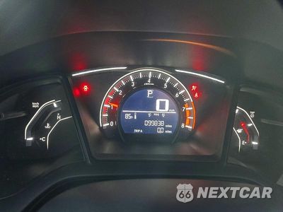 Zdjęcie 9 z 12 samochodu: 2017 HONDA CIVIC LX VIN:19XFC2F57HE000550 - miniatura