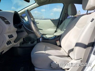 Zdjęcie 7 z 12 samochodu: 2012 NISSAN LEAF SV VIN:JN1AZ0CP3CT024740 - miniatura