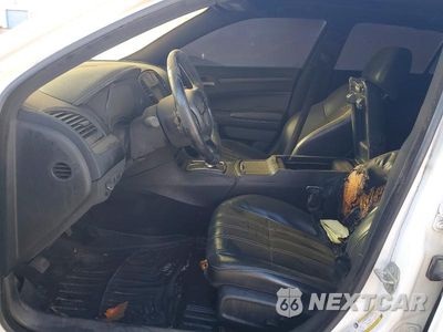 Zdjęcie 7 z 12 samochodu: 2015 CHRYSLER 300 S VIN:2C3CCAGG9FH887474 - miniatura