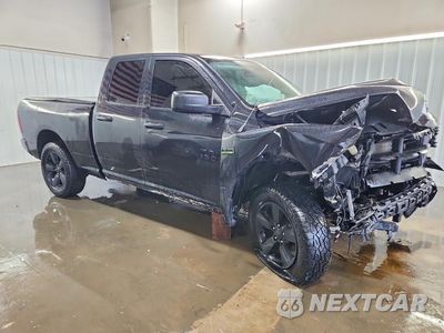 Czwarte zdjęcie samochodu z boku: 2017 RAM 1500 ST VIN:1C6RR7FT7HS575601 - miniatura