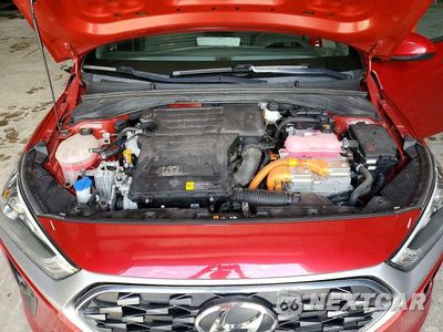 Zdjęcie 11 z 12 samochodu: 2021 HYUNDAI IONIQ BLUE VIN:KMHC65LC8MU261613 - miniatura
