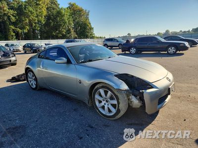 Czwarte zdjęcie samochodu z boku: 2004 NISSAN 350Z BASE VIN:JN1AZ34D54T160911 - miniatura