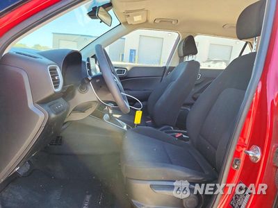 Zdjęcie 7 z 13 samochodu: 2022 HYUNDAI VENUE SE VIN:KMHRB8A3XNU197540 - miniatura