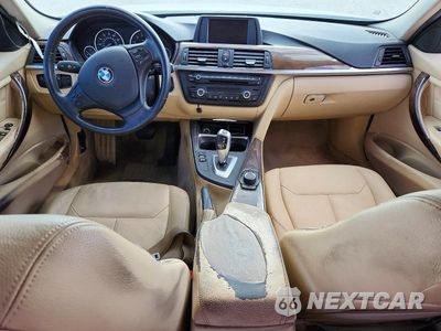 Zdjęcie 8 z 12 samochodu: 2013 BMW 320 I VIN:WBA3B1C5XDK128922 - miniatura
