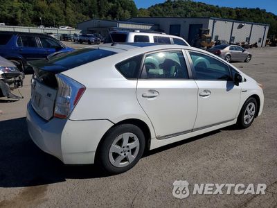 Trzecie zdjęcie samochodu z tyłu: 2011 TOYOTA PRIUS FOUR VIN:JTDKN3DU9B0319909 - miniatura