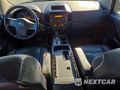 Zdjęcie 8 z 13 samochodu: 2011 NISSAN TITAN SV VIN:1N6BA0EC0BN315991 - miniatura