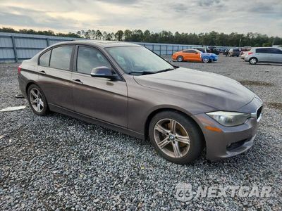 Czwarte zdjęcie samochodu z boku: 2013 BMW 328 I VIN:WBA3A5C54DF600275 - miniatura