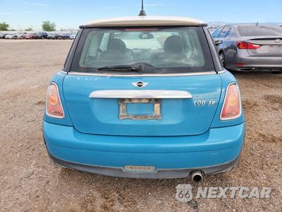 Zdjęcie 6 z 12 samochodu: 2008 MINI COOPER VIN:WMWMF33508TT62720 - miniatura