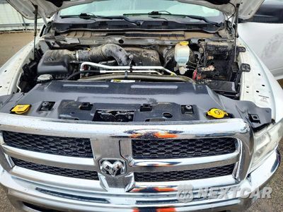 Zdjęcie 11 z 12 samochodu: 2017 RAM 2500 ST VIN:3C6LR5AT2HG716695 - miniatura