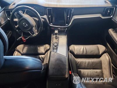 Zdjęcie 8 z 13 samochodu: 2019 VOLVO S60 T6 R-DESIGN VIN:7JRA22TM7KG014000 - miniatura