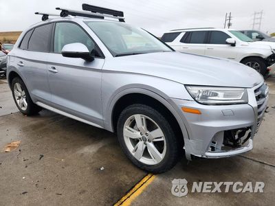 Czwarte zdjęcie samochodu z boku: 2018 AUDI Q5 PREMIUM VIN:WA1ANAFY8J2199257 - miniatura