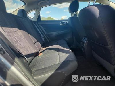 Zdjęcie 10 z 12 samochodu: 2017 NISSAN SENTRA SV VIN:3N1AB7AP7HY217486 - miniatura