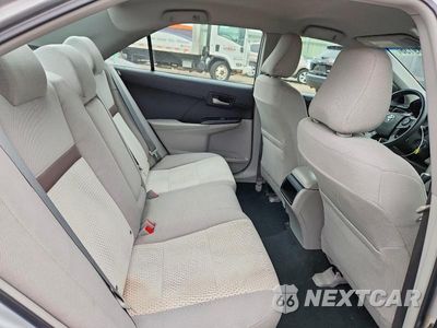 Zdjęcie 10 z 12 samochodu: 2014 TOYOTA CAMRY LE VIN:4T4BF1FK0ER342751 - miniatura