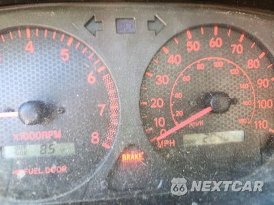 Zdjęcie 9 z 12 samochodu: 2002 TOYOTA COROLLA S VIN:1NXBR12E62Z622381 - miniatura