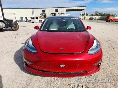 Piąte zdjęcie samochodu w środku: 2019 TESLA MODEL 3 VIN:5YJ3E1EA6KF332714 - miniatura