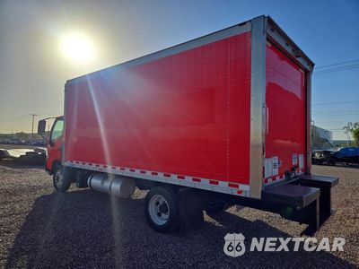 Drugie zdjęcie samochodu z przodu: 2017 HINO 195 BOX TRUCK VIN:JHHSDM2H6HK005837 - miniatura