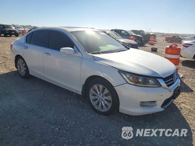 Czwarte zdjęcie samochodu z boku: 2013 HONDA ACCORD TOURING VIN:1HGCR3F96DA032933 - miniatura