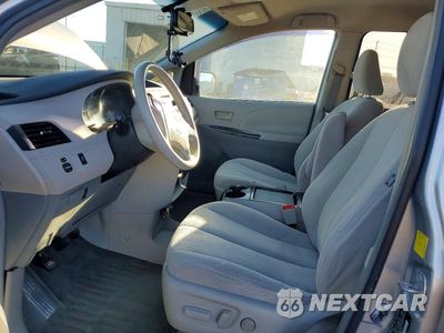 Zdjęcie 7 z 13 samochodu: 2011 TOYOTA SIENNA LE VIN:5TDKK3DC4BS114852 - miniatura