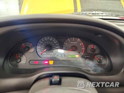 Zdjęcie 9 z 12 samochodu: 2001 FORD MUSTANG GT VIN:1FAFP42XX1F143758 - miniatura