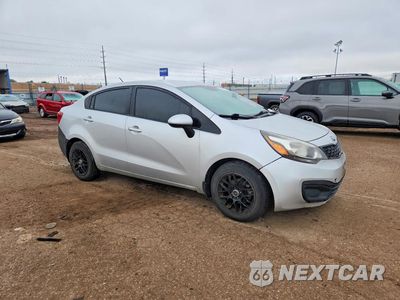Czwarte zdjęcie samochodu z boku: 2014 KIA RIO LX VIN:KNADM4A34E6399101 - miniatura