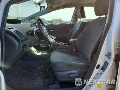 Zdjęcie 7 z 12 samochodu: 2011 TOYOTA PRIUS TWO VIN:JTDKN3DU8B1359439 - miniatura