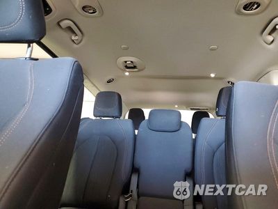 Zdjęcie 10 z 13 samochodu: 2018 CHRYSLER PACIFICA TOURING PLUS VIN:2C4RC1FG2JR261906 - miniatura