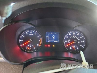 Zdjęcie 9 z 12 samochodu: 2017 KIA OPTIMA LX VIN:5XXGT4L39HG176798 - miniatura