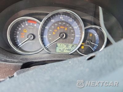 Zdjęcie 9 z 13 samochodu: 2015 TOYOTA COROLLA LE PLUS VIN:5YFBURHE7FP284906 - miniatura
