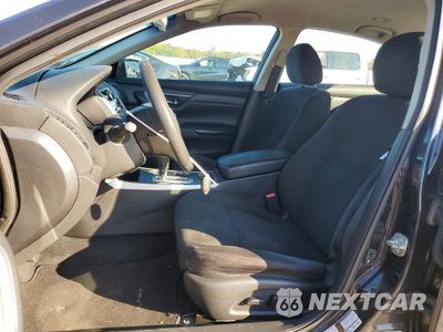 Zdjęcie 7 z 12 samochodu: 2015 NISSAN ALTIMA 2.5 S VIN:1N4AL3AP3FN402735 - miniatura