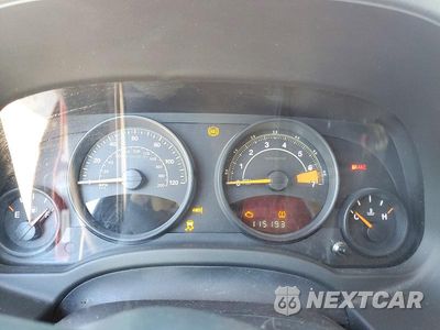 Zdjęcie 9 z 12 samochodu: 2014 JEEP PATRIOT LATITUDE VIN:1C4NJRFB0ED817257 - miniatura