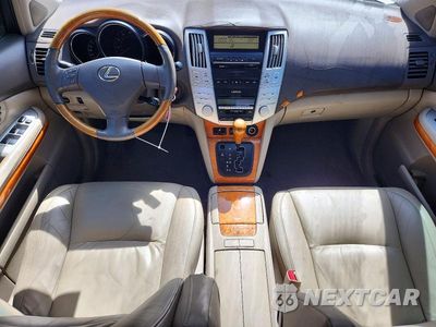 Zdjęcie 8 z 13 samochodu: 2005 LEXUS RX 330 VIN:2T2GA31U55C040453 - miniatura