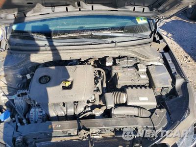 Zdjęcie 11 z 12 samochodu: 2019 HYUNDAI ELANTRA SE VIN:5NPD74LF5KH442718 - miniatura