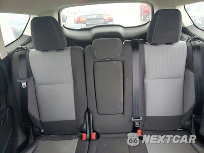 Zdjęcie 10 z 14 samochodu: 2017 FORD ESCAPE SE VIN:1FMCU0G97HUA69628 - miniatura